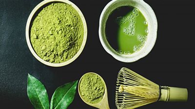 ما هو شاي الماتشا ولماذا هو بديل صحي للقهوة؟