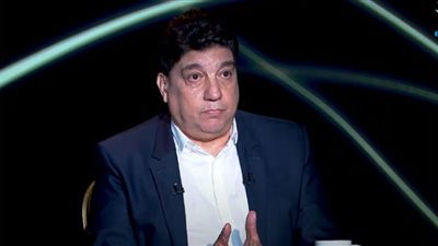 (فيديو) ممدوح موسى: عمرو دياب محدش بينافسه.. 35 سنة راكب على القمة