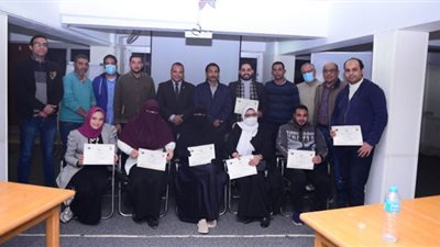 ختام فعاليات البرنامج التدريبي لمهارات العرض الفعال للمعيدين بجامعة سوهاج