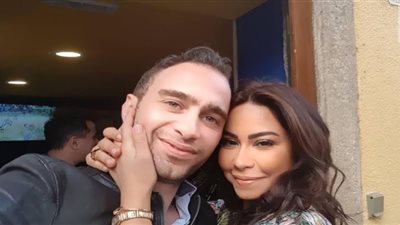 حسام حبيب يثير الجدل بسبب صور شيرين عبد الوهاب.. هل ينوي العودة؟