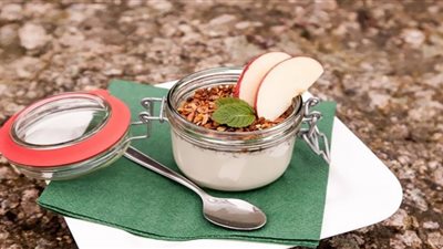 دراسة: الزبادي يساعد على التحكم في ضغط الدم