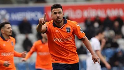 تريزيجيه أساسيًا بتشكيل باشاك شهير أمام قاسم باشا بالدورى التركي