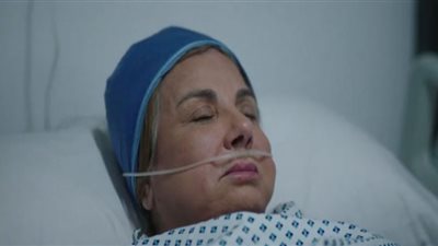 انهيار فادية عبدالغني وإصابتها بجلطة في المخ بعد خسارة أموالها بسبب ابنها (تفاصيل)