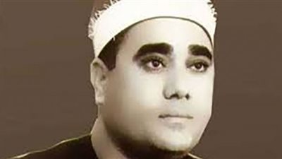 كل يوم شيخ | راغب مصطفي غلوش.. طاف العالم قارئًا للقرآن في رمضان لـ30 عامًا