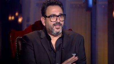 برنامج حبر سري| أكرم حسني: أعجبت بفتاة ورفضتني .. شاهد