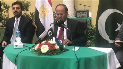 السفير الباكستاني بالقاهرة يحذر من أكبر أزمة إنسانية في العالم