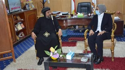 نائب محافظ الوادي الجديد تستقبل أسقف الواحات ووفد الكنيسة