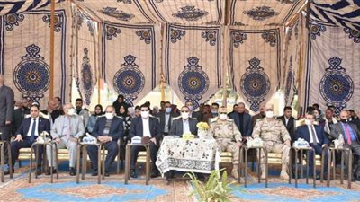 محافظ الشرقية يشهد الاحتفالية السنوية لمدرسة الحسينية الثانوية