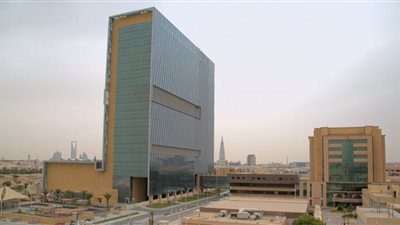 للسعوديين .. تعرف علي التخصصات المطلوبة لوظائف مستشفي الملك فيصل التخصصي