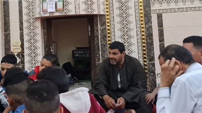 بدء توافد المصلين على الساحات والمساجد بالفيوم