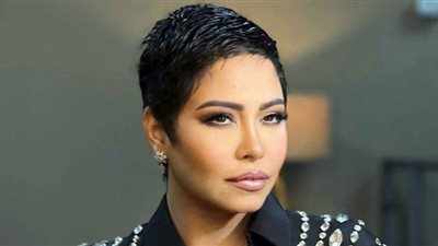 شيرين عبدالوهاب تحتفل مع جمهورها ثالث أيام العيد