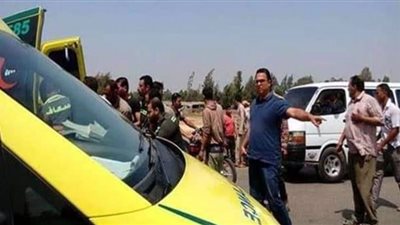 إصابة 3 اشخاص في حادث تصادم سيارة ملاكي بسيارة أخرى بصحراوي قنا