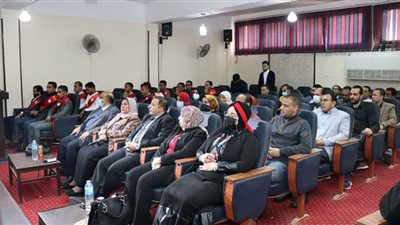 إنطلاق فعاليات اليوم العلمي الثاني لكلية التكنولوجيا والتعليم بسوهاج