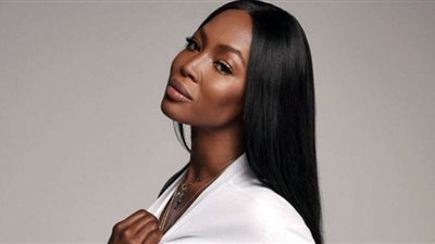 صور.. نعومي كامبل تلتزم الحشمة بمهرجان البحر الأحمر السينمائي