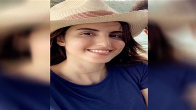 لسبب غريب.. زوج فوز العتيبي يهدها سيارة لامبورغيني (فيديو)