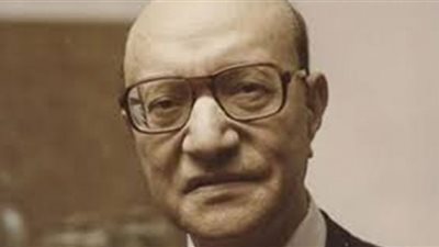 في ذكرى رحيله الـ 31.. خبايا حياة موسيقار الأجيال محمد عبد الوهاب وأسرار جنازته العسكرية