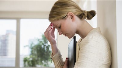 دراسة: النساء أكثر عرضه للإصابة بالصداع عن الرجال