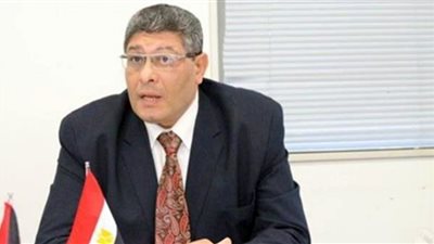 سفير لتوانيا بالقاهرة يستقبل نقيب السياحيين لدعم التعاون السياحي