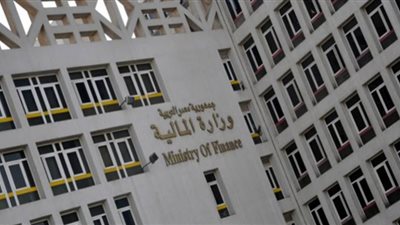 الجمارك: نجاح التسجيل المسبق للشحنات البحرية.. وتشغيل تجريبي بالموانئ الجوية منتصف مايو