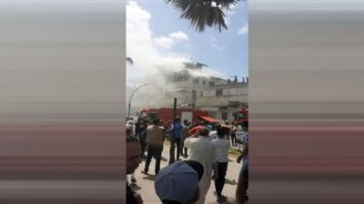 إصابة ثلاثة أشخاص في حريق شقة سكنية برأس البر