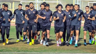 سيراميكا كيلوباترا يواصل تدريباته تحت قيادة أحمد سامي