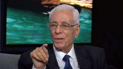 حسام موافي: الإنسان كان سيصل لحجم الفيل لولا هذا الأمر