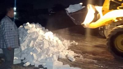إزالة التعديات ومصادرة مواد البناء بسنورس فى الفيوم