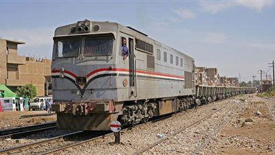 مصرع عامل نظافة أسفل عجلات القطار بمحظة الزقازيق في الشرقية