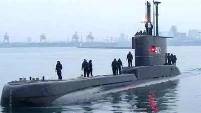 البحرية الإندونيسية تحتجز ناقلة لانتهاكها حظر تصدير زيت النخيل