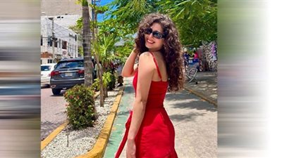 متابعو مايان السيد يسخرون من جرأتها في المكسيك