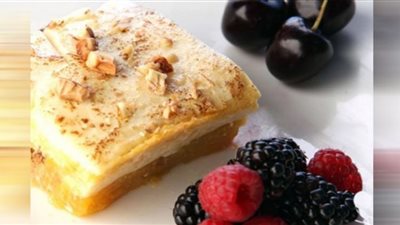 جددي سفرتك في الكريسماس.. طريقة عمل توست قرع العسل بالجبن