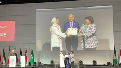 مصر تسلم رئاسة مؤتمر 