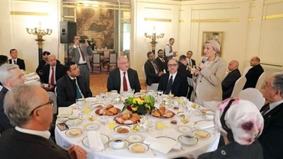 وزيرة البيئة و السفير الفرنسي يبحثان التحضير لاستضافة مؤتمر المناخ المقبل