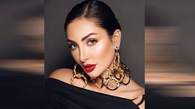 شاهد.. نور الغندور تبهر متابعيها بلوك جريء