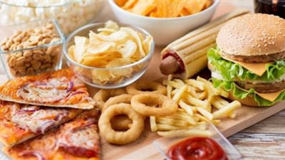 هل الوجبات السريعة ضارة للجسم؟