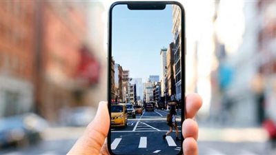 معدل استخدام الهاتف الذكي يقفز لرقم خيالي في 2021