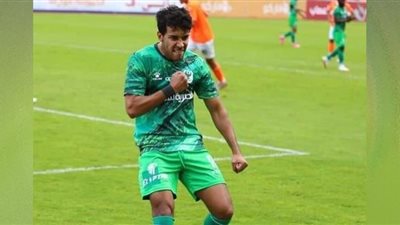لاعب فاركو : الحكم منح حمودي الانذار الثاني في الملعب بسبب تأخره في الخروج