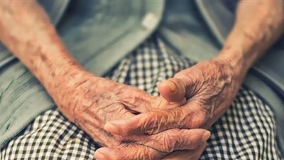 أبرز مميزات قانون المسنين الجديد بعد موافقة مجلس الشيوخ عليه نهائيًا