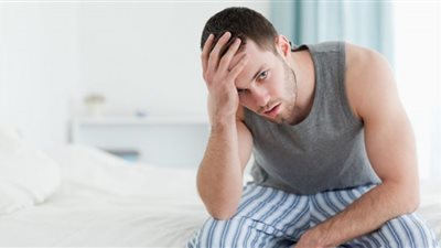 براز دموي وصعوبة في التبول.. 8 علامات تظهر على الرجال تؤكد إصابتهم بالسرطان
