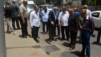 محافظ الجيزة: رصف وتطوير محاور جديدة لتيسير الحركة المرورية