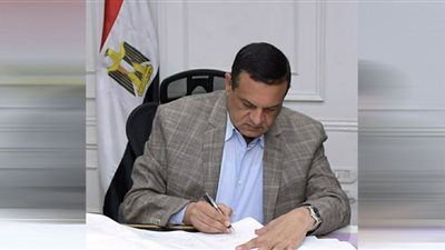 إحالة 203 موظفين بالمصالح الحكومية فى البحيرة للتحقيق