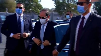 بث مباشر| لحظة وصول السيسي لافتتاح مجمع إنتاج البنزين بشركة أسيوط