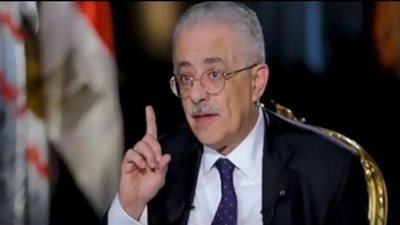 طارق شوقي: لا يجوز دخول امتحانات الثانوية بأوراق بيضاء