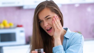 أسباب صحية خطيرة وراء التهاب اللثة.. دراسة تكشف أبرزها