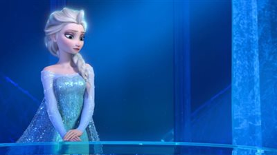 شاهد.. بطلة Frozen تلقى حتفها باليابان