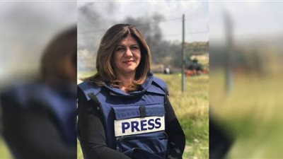 عمرو أديب ينعى شيرين أبو عاقلة: دفعت ثمن مهنيتها وجنسيتها