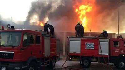 الحماية المدنية بالجيزة تسيطر على 4 حرائق في أماكن متفرقة خلال ساعات