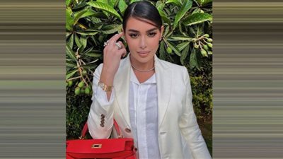 أول صور بعد طلاقها.. ياسمين صبري تتألق وسط الطبيعة بالأزرق الساحر