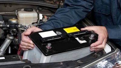 القبض على عصابة سرقة بطاريات السيارات في حلوان