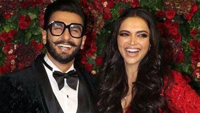 شاهد.. ديبيكا بادكون ورانفير سينغ يخطفان الأنظار من العرض الأول لفيلم 83